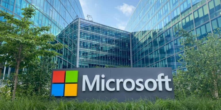 Microsoft commits 80 billion to build AI datacenters