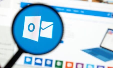 Microsoft fixes Outlook bug that caused crashes