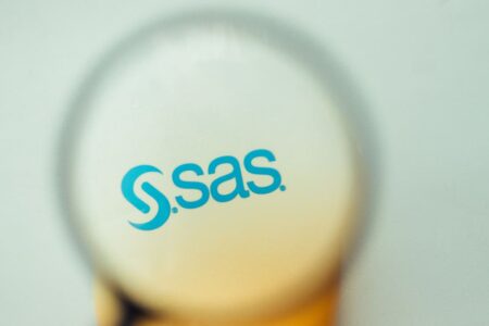 SAS dives deeper into synthetic data with Hazy acquisition