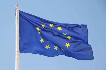 European Commission gives employees burner phones and laptops for visits to the US
